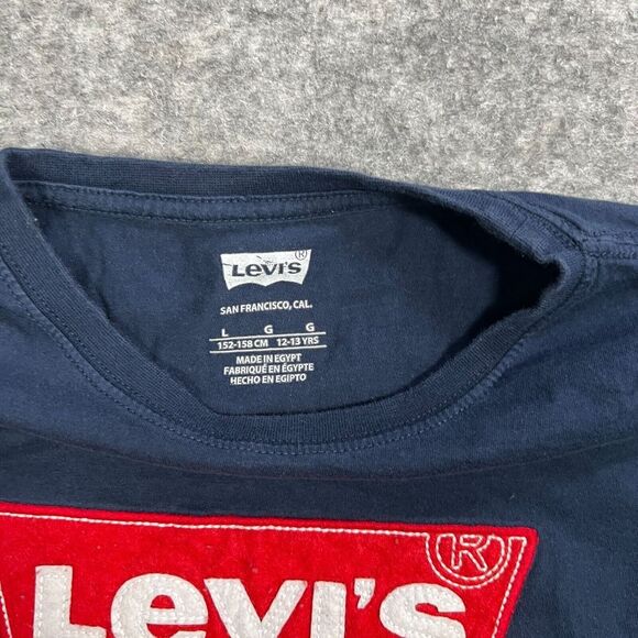 Levi's T-Shirt Boy's Size Large‎ Blue Short Sleeves Stretch Crew Neck Pullover - Picture 2 of 5